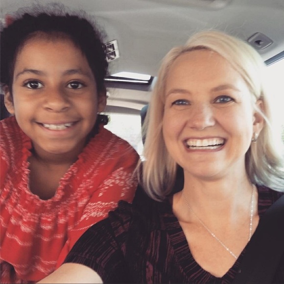 Meet your Posher, Shelley - Picture 1 of 1